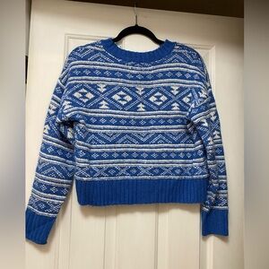 Vintage sweater, blue and white winter